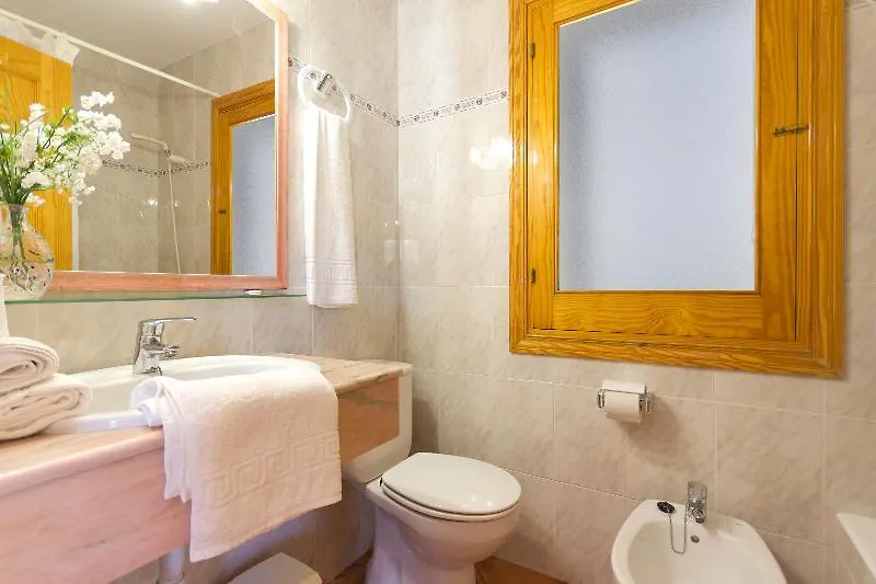Hotel Oliveres I II Cala Blanca